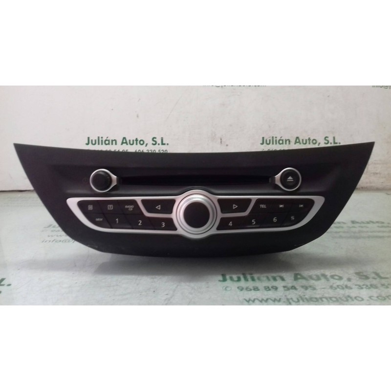 Recambio de sistema audio / radio cd para renault laguna iii limited referencia OEM IAM 281155676  BOSCH