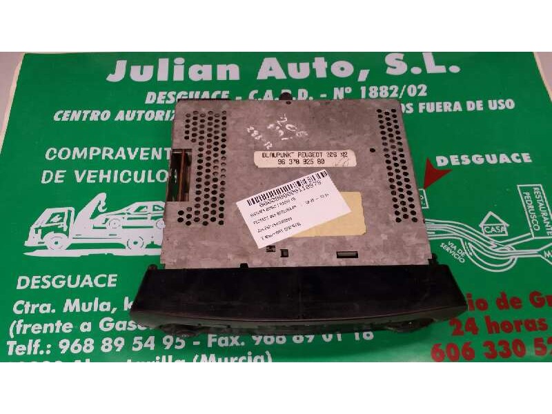 Recambio de sistema audio / radio cd para peugeot 206 berlina xr referencia OEM IAM 9637082580 BLAUPUNKT WERKE 