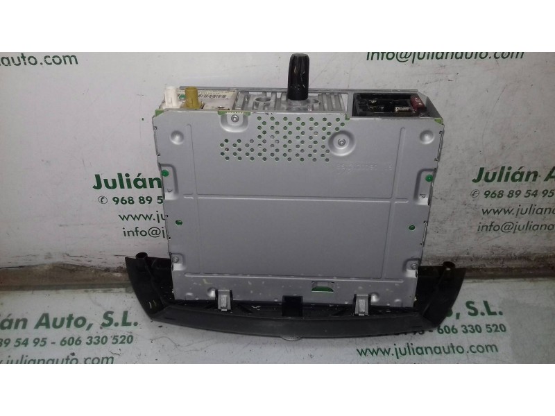 Recambio de sistema audio / radio cd para renault laguna iii limited referencia OEM IAM 281155676  BOSCH