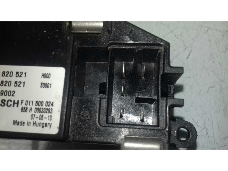 Recambio de resistencia calefaccion para audi a4 ber. (b8) básico referencia OEM IAM 8K0820521 K5909002 BOSCH
