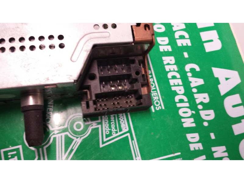 Recambio de sistema audio / radio cd para peugeot 307 break / sw (s1) break xr referencia OEM IAM 963659757700 VDO RD3-00 22RC28