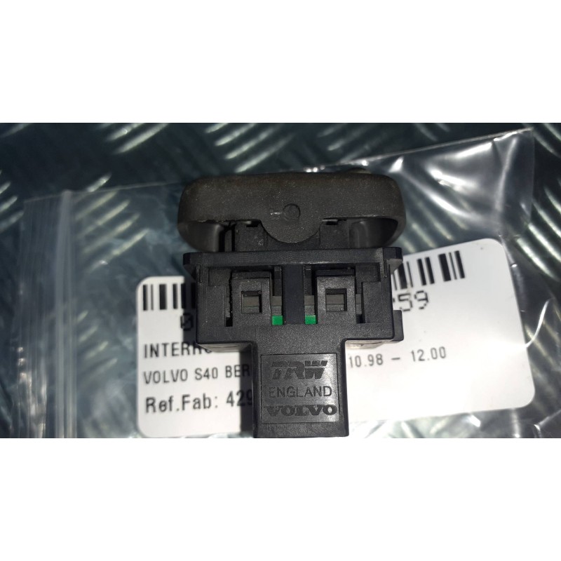 Recambio de interruptor para volvo s40 berlina 1.8i referencia OEM IAM 4299 CONECTOR 5 PINES CIERRE