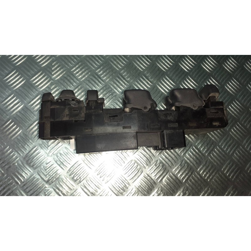 Recambio de mando elevalunas delantero izquierdo para volvo v40 familiar 1.9 d+ (85kw) referencia OEM IAM 30638535 02W193 