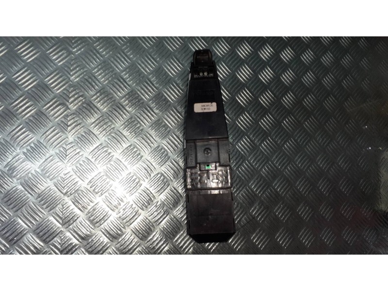Recambio de mando elevalunas delantero izquierdo para volvo v40 familiar 1.9 d+ (85kw) referencia OEM IAM 30638535 02W193 