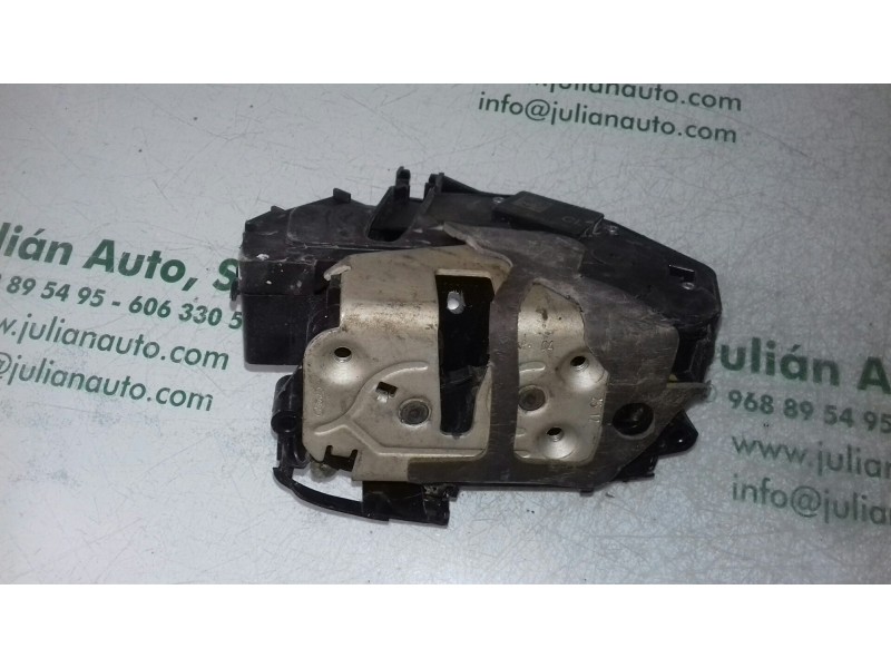 Recambio de cerradura puerta delantera derecha para ford fiesta (cb1) trend referencia OEM IAM 8A6AA21812BJ  