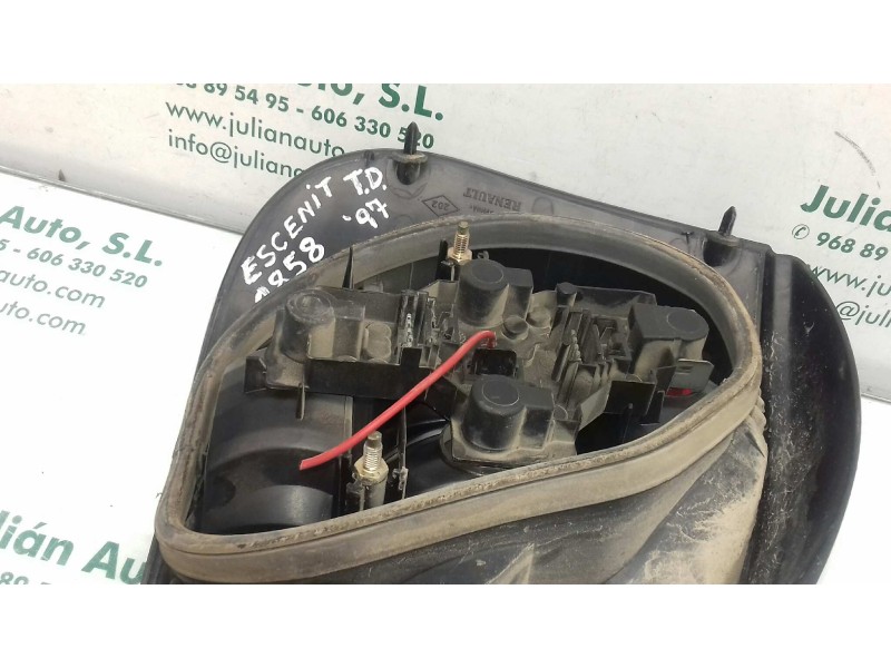 Recambio de piloto trasero derecho para renault megane i scenic (ja0) 1.9dti alize referencia OEM IAM 7700428055  