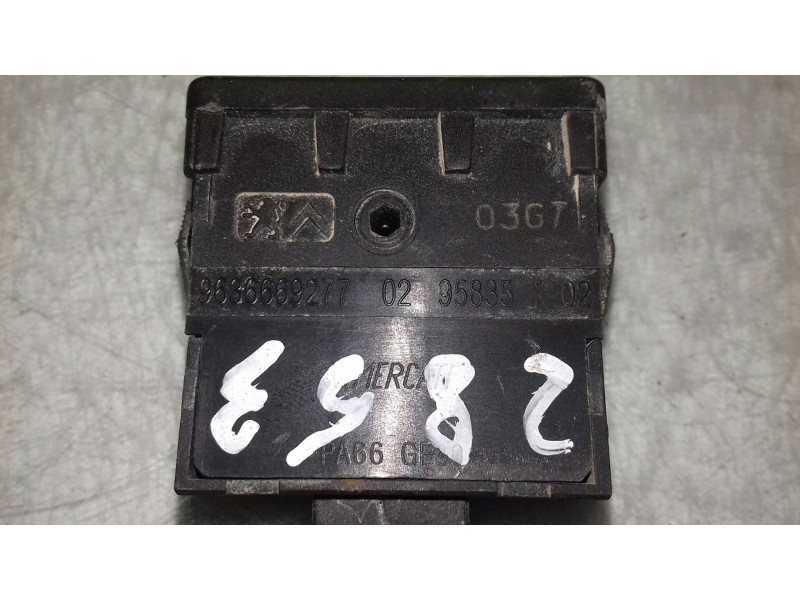Recambio de interruptor para peugeot 308 business line referencia OEM IAM 9636669277 3 PINES REGULADOR LUCES
