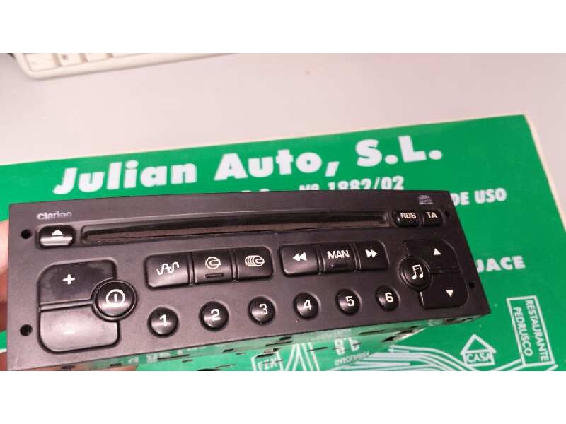 Recambio de sistema audio / radio cd para citroen c3 1.4 hdi exclusive referencia OEM IAM 96488011XT CLARION RD3-01 PU-2471A(G)