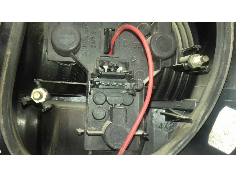 Recambio de piloto trasero izquierdo para renault megane i scenic (ja0) 1.9dti alize referencia OEM IAM 7700428054  