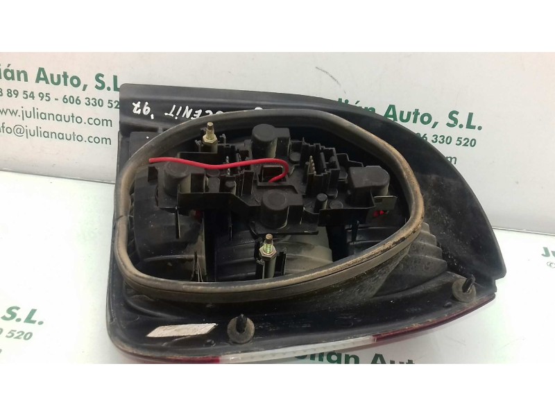 Recambio de piloto trasero izquierdo para renault megane i scenic (ja0) 1.9dti alize referencia OEM IAM 7700428054  