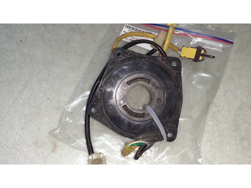 Recambio de anillo airbag para chevrolet aveo ls referencia OEM IAM FN8PG437B  