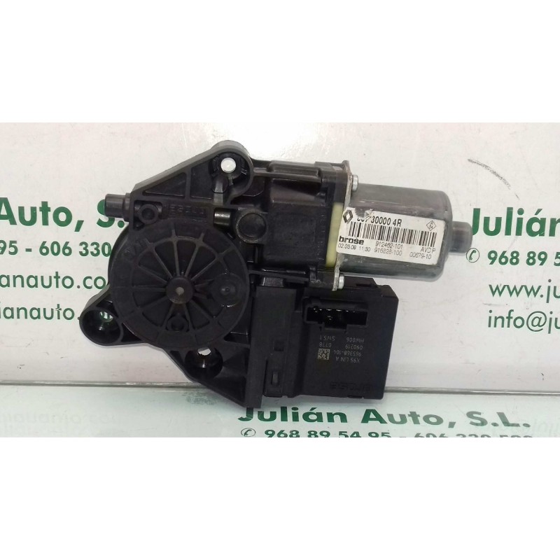 Recambio de motor elevalunas delantero derecho para renault megane iii berlina 5 p dynamique referencia OEM IAM 807300004R 01308