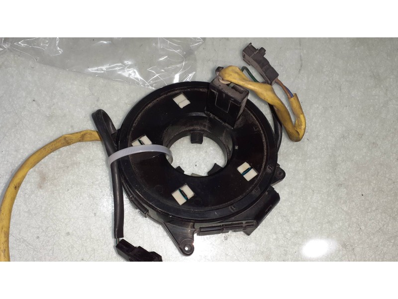 Recambio de anillo airbag para hyundai h 1 h 1 furg.caja cerr.c. puerta referencia OEM IAM SG10810024  