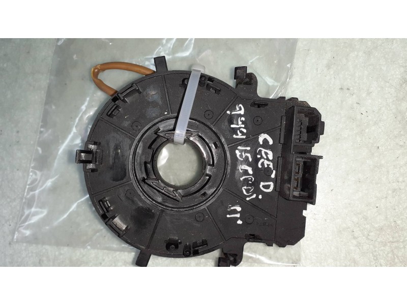 Recambio de anillo airbag para kia cee´d active referencia OEM IAM M30H000023  