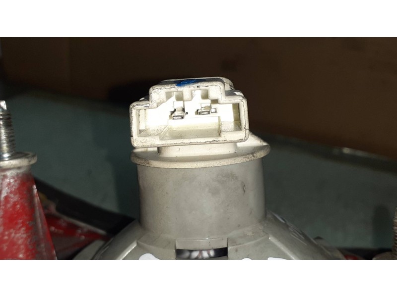 Recambio de piloto trasero izquierdo interior para volkswagen golf v berlina (1k1) highline referencia OEM IAM 1K6945093G  