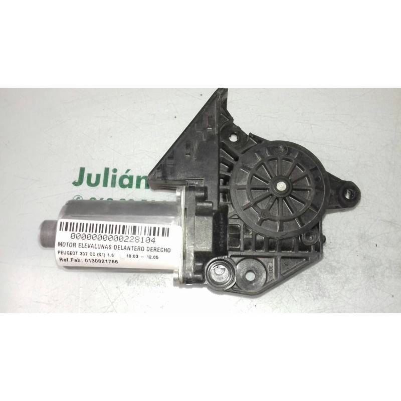 Recambio de motor elevalunas delantero derecho para peugeot 307 cc (s1) 1.6 referencia OEM IAM 0130821766  