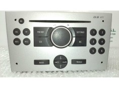 Recambio de sistema audio / radio cd para opel corsa c enjoy referencia OEM IAM 7647104317 13188892 BLAUPUNKT