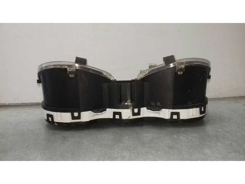 Recambio de cuadro instrumentos para hyundai ix20 gl classic referencia OEM IAM   