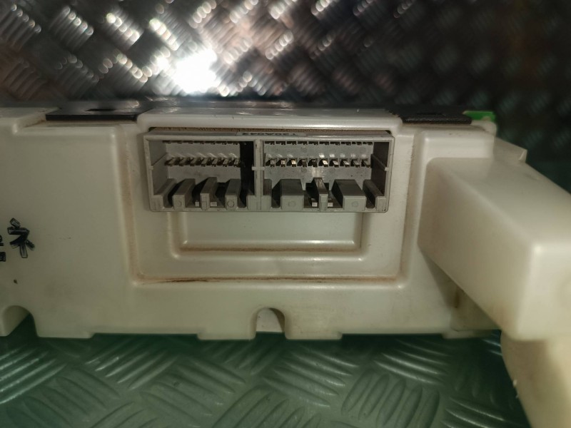 Recambio de mando climatizador para nissan x-trail (t30) comfort referencia OEM IAM 27500EQ410  