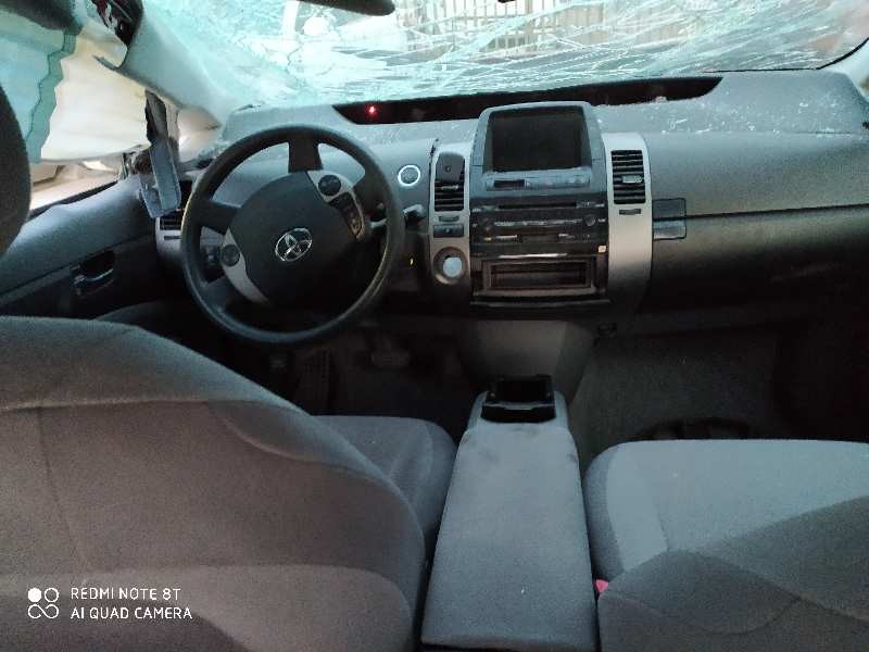 toyota prius (nhw20) del año 2004