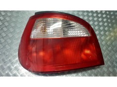 Recambio de piloto trasero izquierdo para renault megane i fase 2 berlina (ba0) 1.6 16v fairway referencia OEM IAM 7700428320  