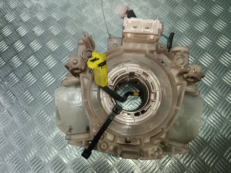 Recambio de anillo airbag para nissan x-trail (t30) comfort referencia OEM IAM 25560EQ304 YK 