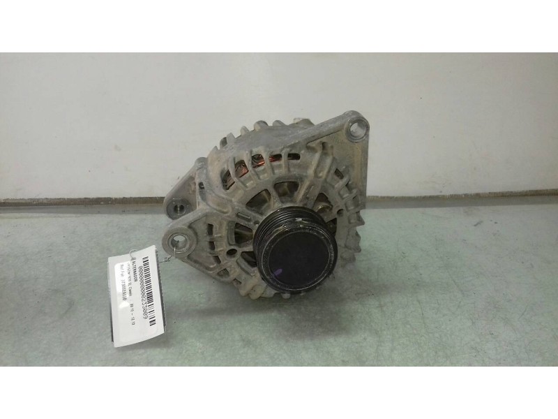 Recambio de alternador para hyundai ix20 gl classic referencia OEM IAM 373002A650 VALEO 120A