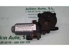 Recambio de motor elevalunas delantero derecho para renault clio ii fase i (b/cbo) 1.9 d referencia OEM IAM 400468T2  
