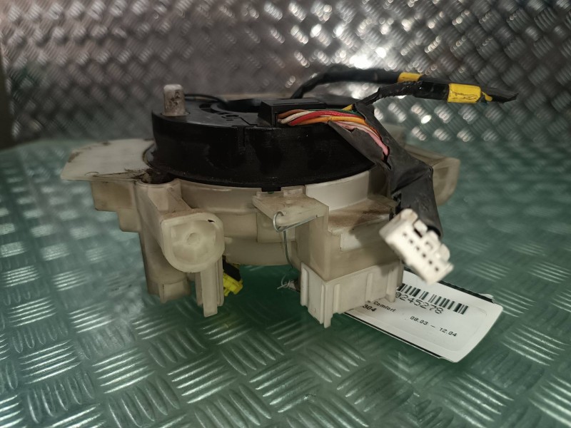 Recambio de anillo airbag para nissan x-trail (t30) comfort referencia OEM IAM 25560EQ304 YK 