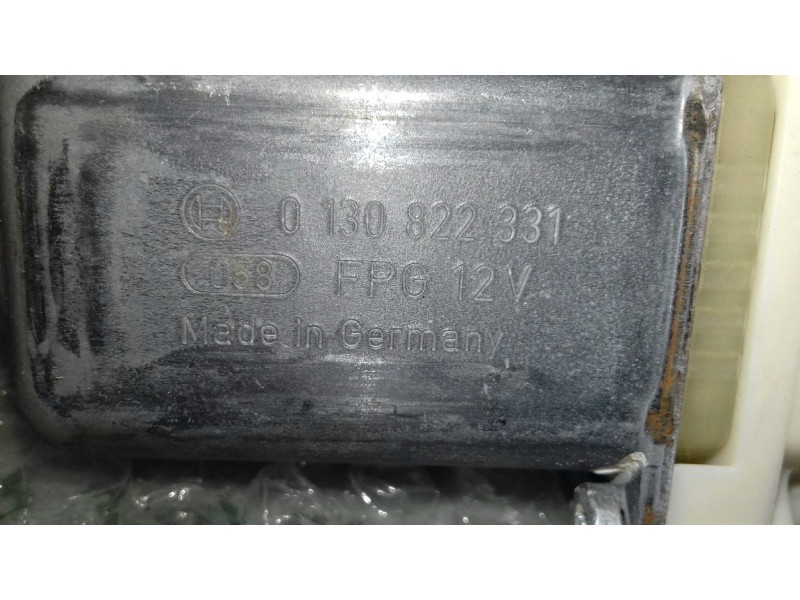 Recambio de motor elevalunas delantero derecho para renault laguna iii limited referencia OEM IAM 807300002R 978932101 