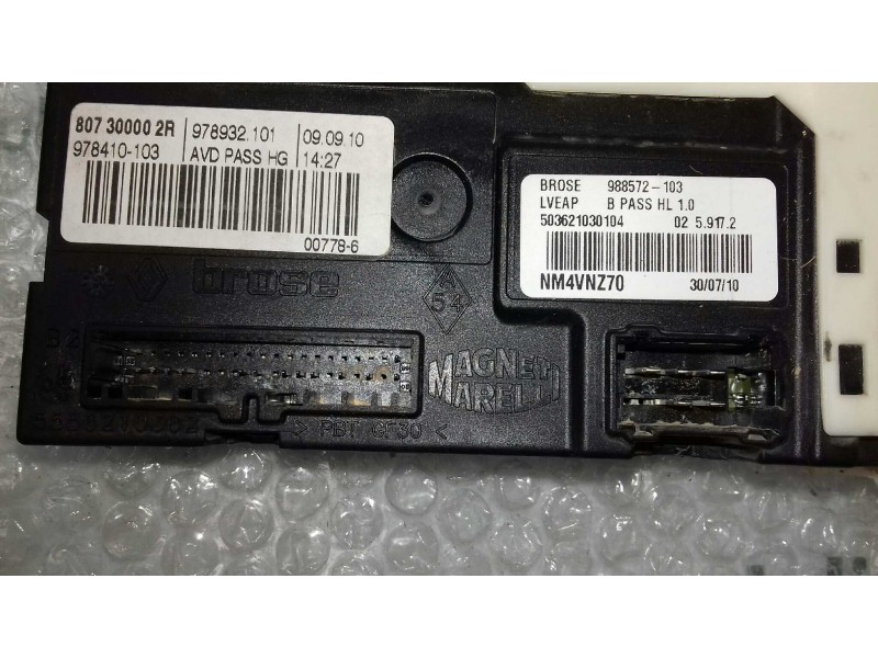 Recambio de motor elevalunas delantero derecho para renault laguna iii limited referencia OEM IAM 807300002R 978932101 