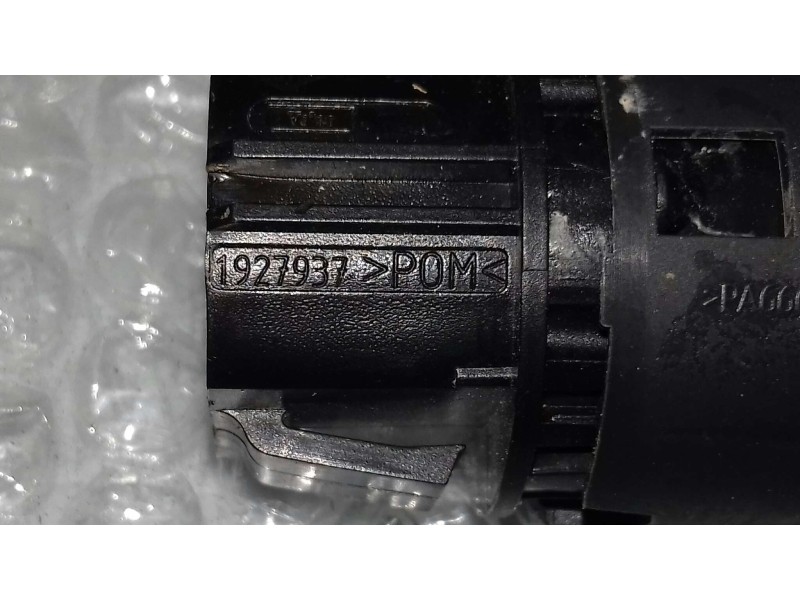 Recambio de interruptor para renault laguna iii limited referencia OEM IAM 1927937  START / STOP