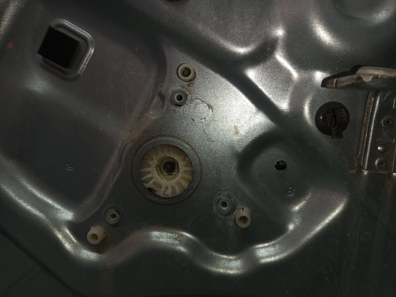 Recambio de elevalunas delantero derecho para hyundai ix20 gl classic referencia OEM IAM 824801K020 813201K020 