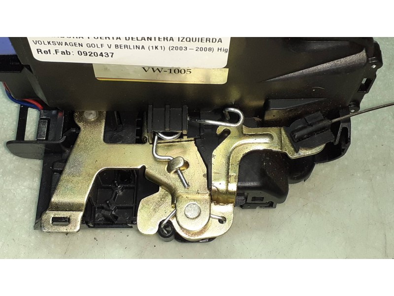 Recambio de cerradura puerta delantera izquierda para volkswagen golf v berlina (1k1) highline referencia OEM IAM 0920437 893862