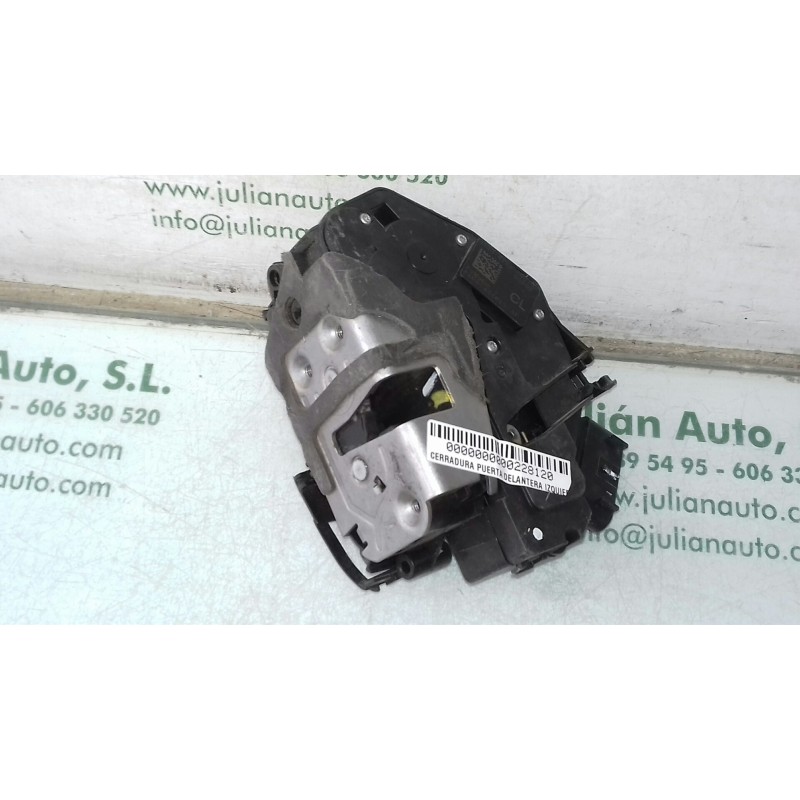 Recambio de cerradura puerta delantera izquierda para ford fiesta (cb1) titanium referencia OEM IAM 8A6AA21813AF 40534133102102 