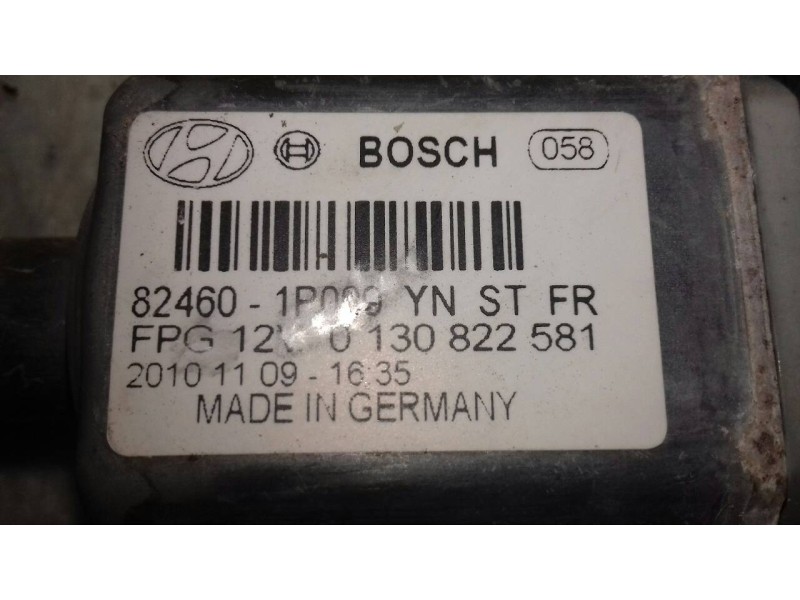 Recambio de motor elevalunas delantero derecho para hyundai ix20 gl classic referencia OEM IAM 824601P000 BOSCH 2 PINES