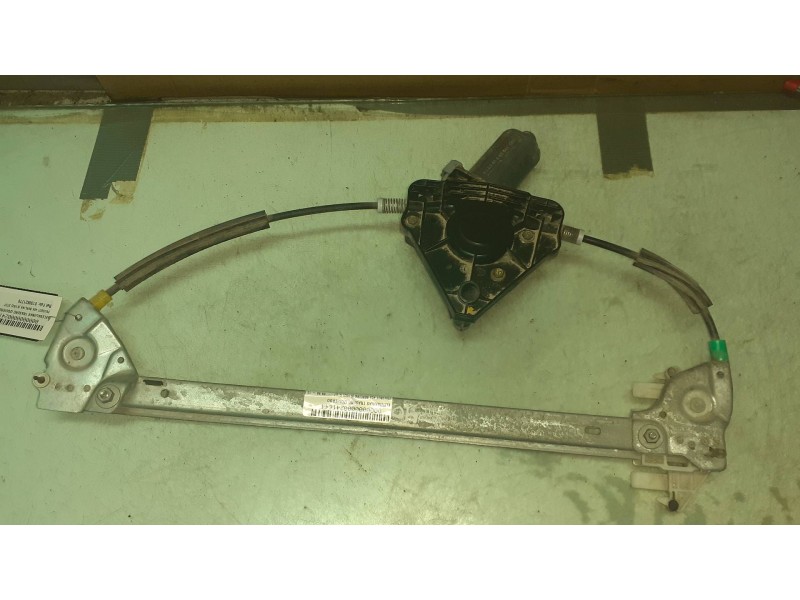 Recambio de elevalunas trasero izquierdo para peugeot 406 berlina (s1/s2) stdt referencia OEM IAM 0130821779  ELECTRICO