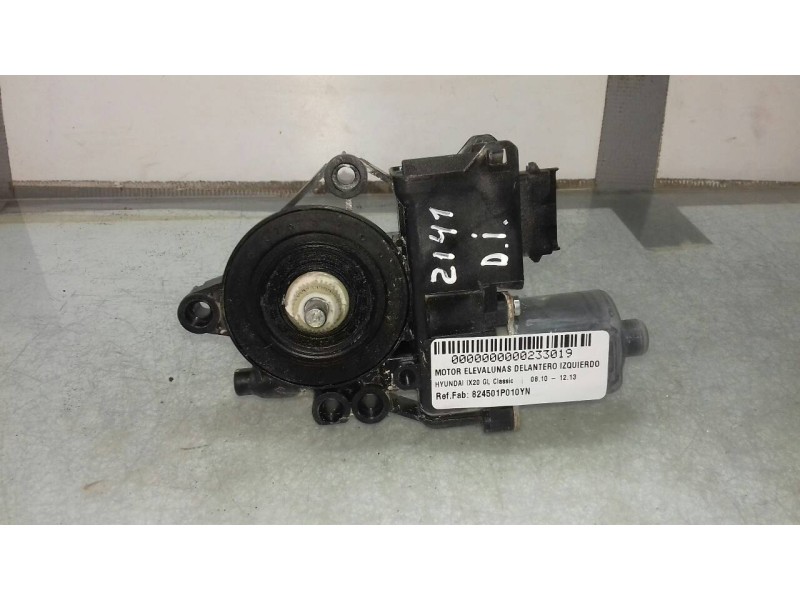 Recambio de motor elevalunas delantero izquierdo para hyundai ix20 gl classic referencia OEM IAM 824501P010YN 0130822550 BOSCH