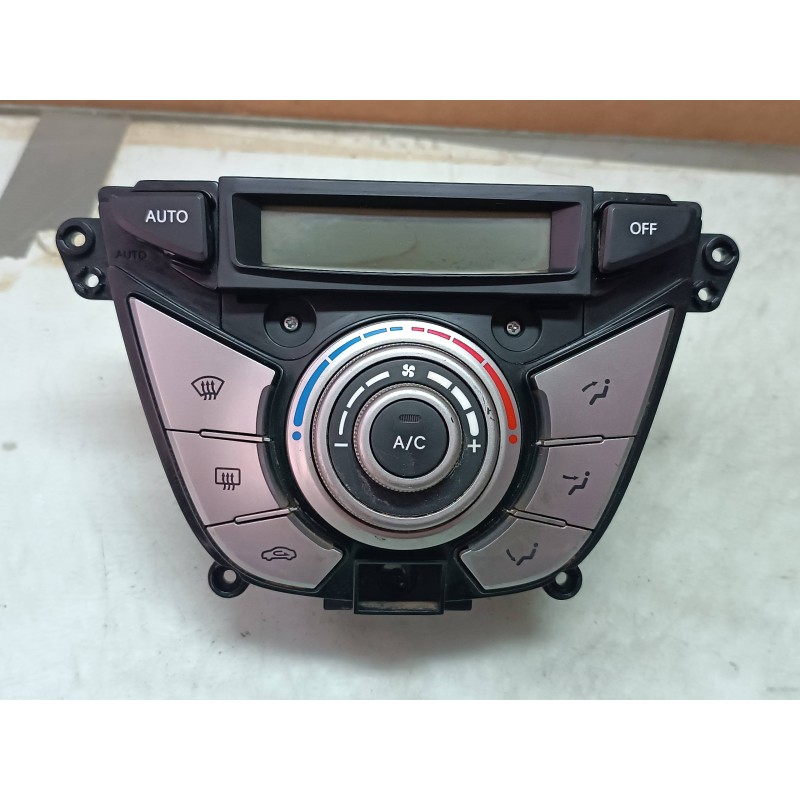 Recambio de mando climatizador para hyundai ix20 gl classic referencia OEM IAM 972501K2104X 972501K210 