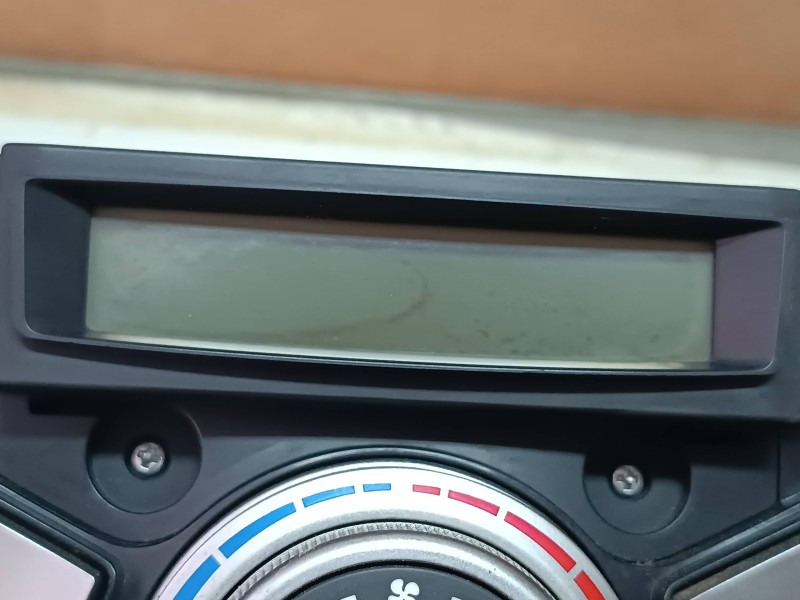 Recambio de mando climatizador para hyundai ix20 gl classic referencia OEM IAM 972501K2104X 972501K210 