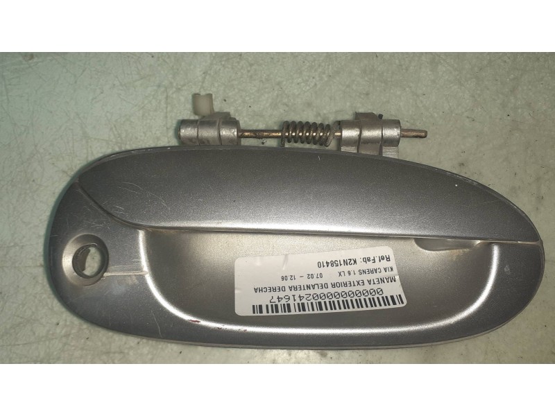 Recambio de maneta exterior delantera derecha para kia carens 1.6 lx referencia OEM IAM K2N158410  
