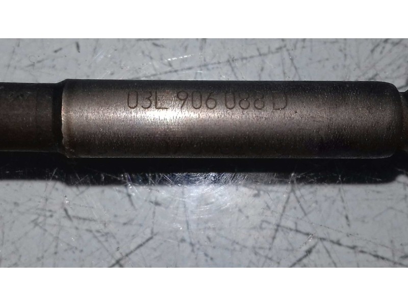 Recambio de sonda lambda para audi a4 ber. (b8) básico referencia OEM IAM 03L906088D  