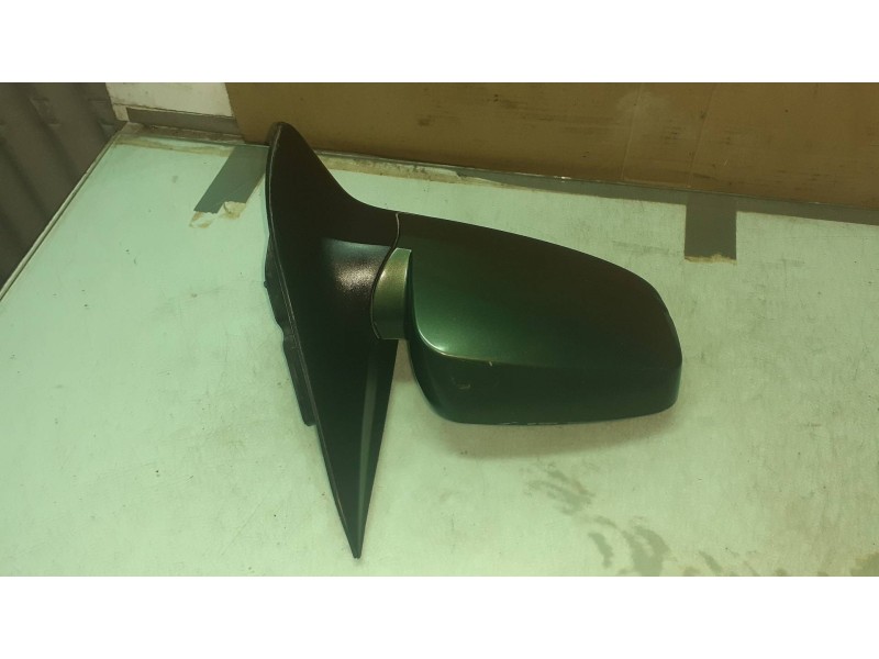 Recambio de retrovisor derecho para kia sorento 2.5 crdi ex referencia OEM IAM E11025754 E11015754 ELECTRICO