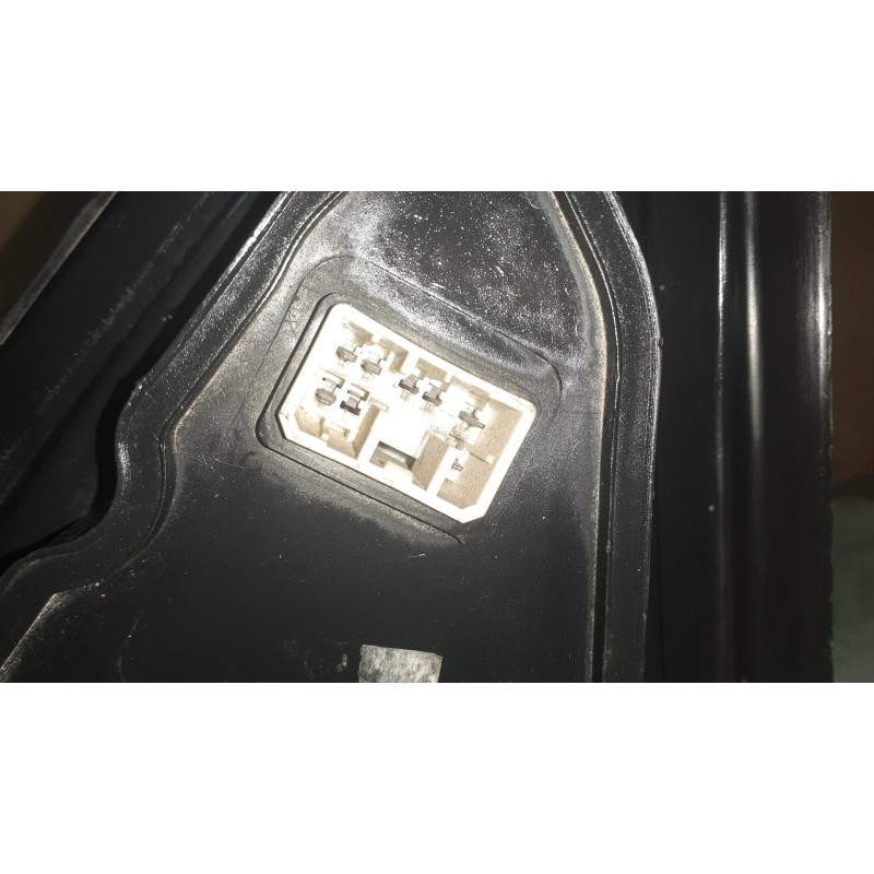 Recambio de retrovisor derecho para kia sorento 2.5 crdi ex referencia OEM IAM E11025754 E11015754 ELECTRICO