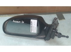 Recambio de retrovisor izquierdo para hyundai accent (lc) gls referencia OEM IAM E4012129 E4012130 MANUAL