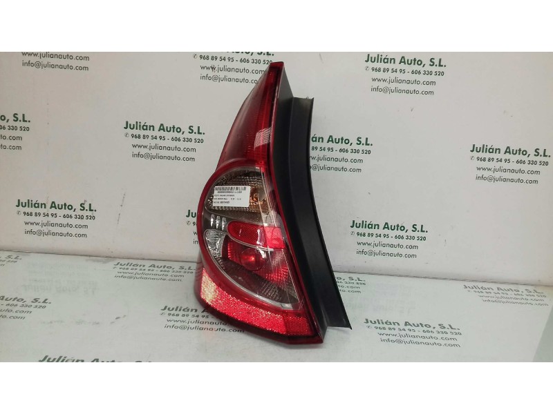 Recambio de piloto trasero izquierdo para dacia sandero básico referencia OEM IAM 8200734825 62421001 