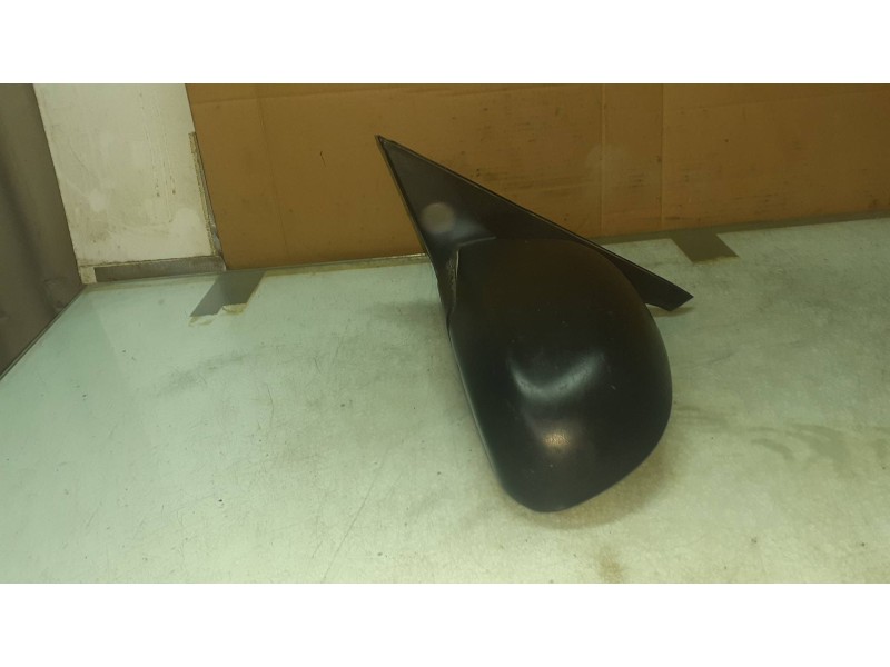 Recambio de retrovisor izquierdo para hyundai accent (lc) gls referencia OEM IAM E4012129 E4012130 MANUAL