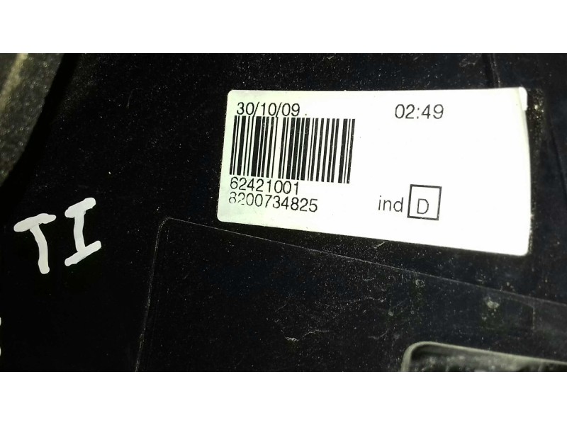 Recambio de piloto trasero izquierdo para dacia sandero básico referencia OEM IAM 8200734825 62421001 