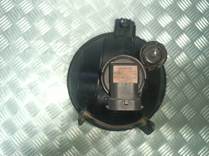 Recambio de faro antiniebla izquierdo para chevrolet cruze lt referencia OEM IAM 20452232  