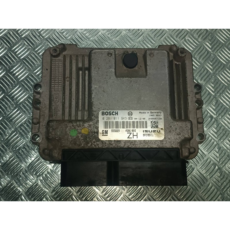 Recambio de centralita motor uce para opel astra h berlina enjoy referencia OEM IAM 8973785711 0281011943 BOSCH